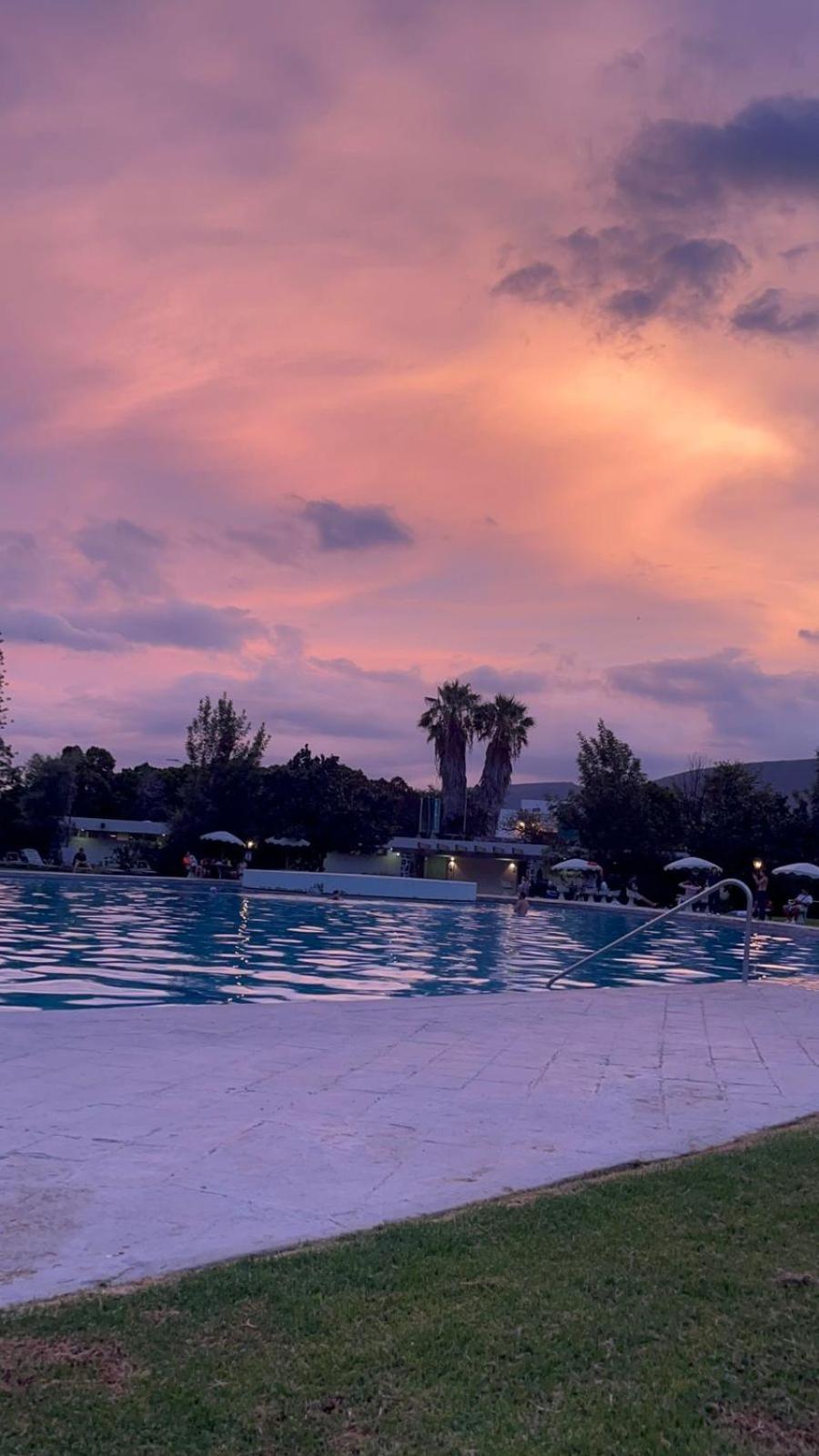 Roca Azul Sa De Cv Lodge *