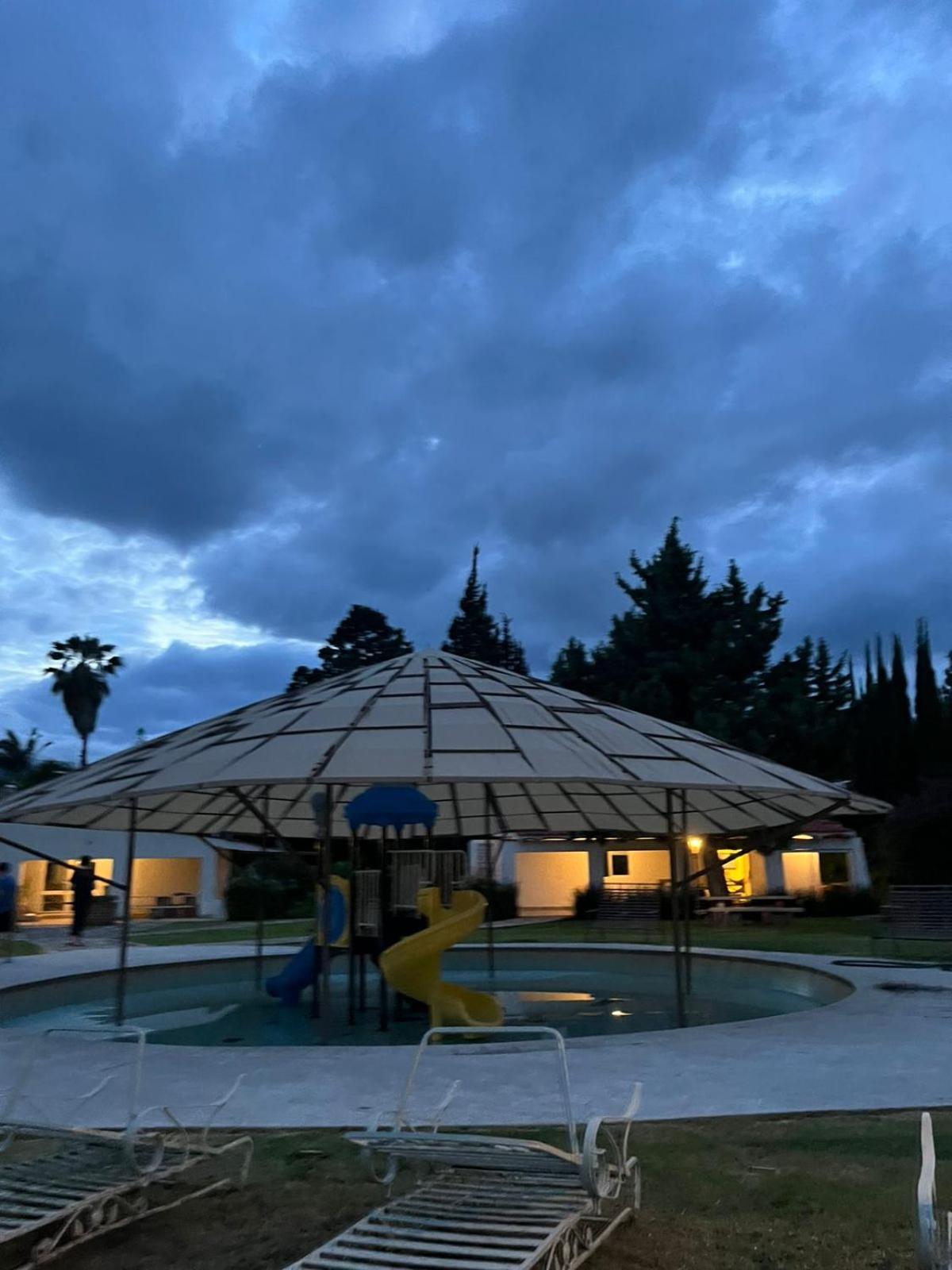 Lodge Roca Azul Sa De Cv Jocotepec